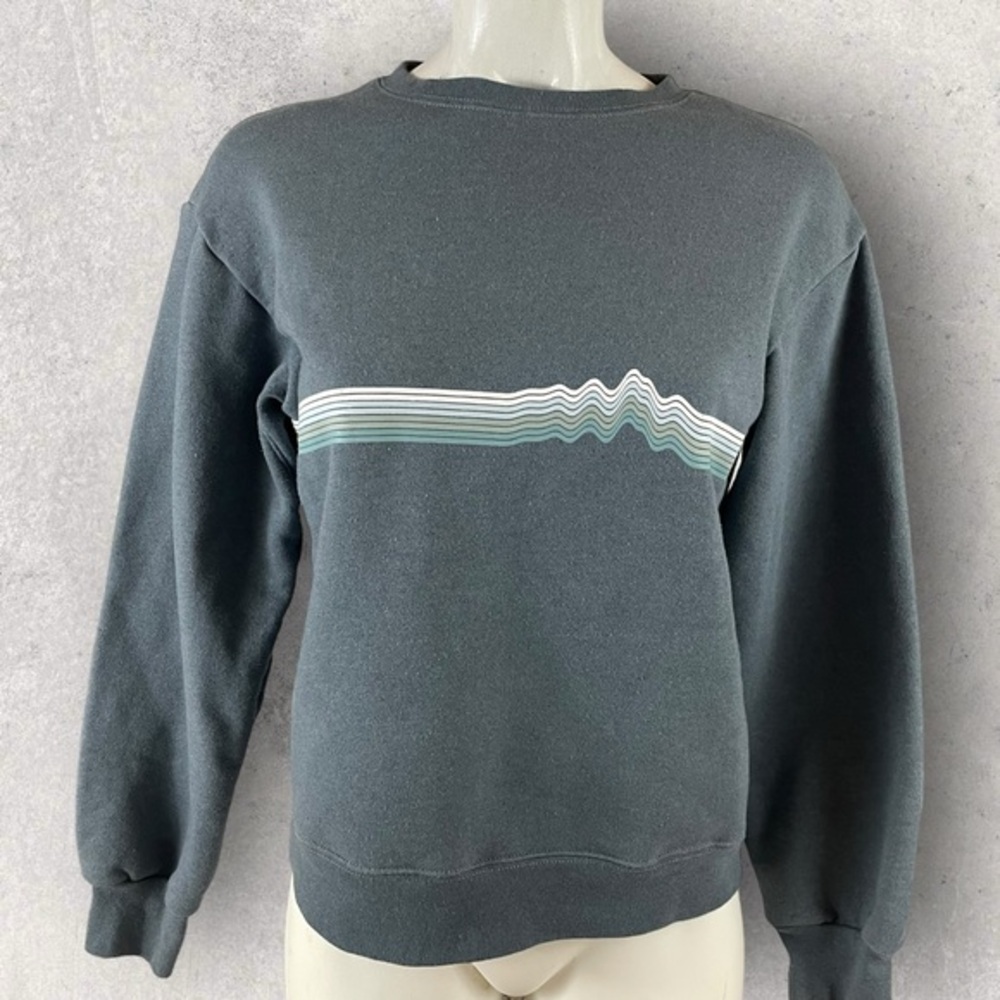 Patagonia Sweatshirt Women’s Small Gray Ridge Rise Stripe Uprisal Crew Neck 187